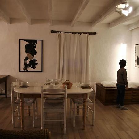 Relax With Art And Nature Mellionnec Bagian luar foto