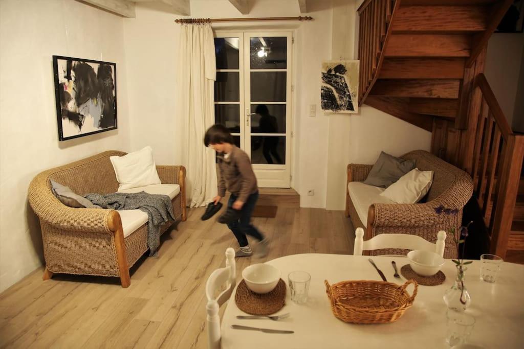 Relax With Art And Nature Mellionnec Bagian luar foto